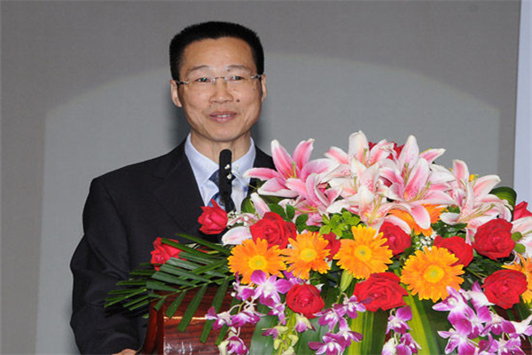 人民币遇美欧数据来袭！对美元中间价上调5基点 通胀前景聚焦美货币政策 投行：区间波动格局不变